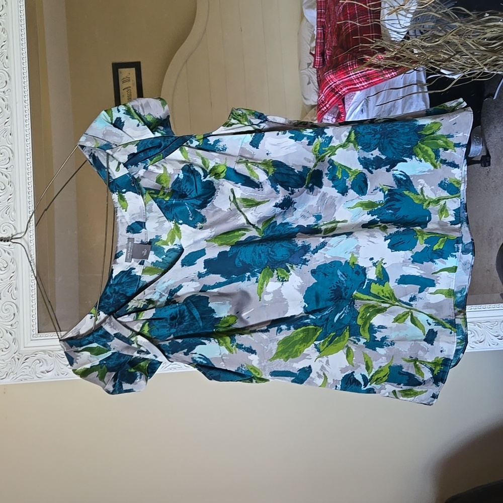 Ann Taylor Floral Cap-Sleeve Blouse in Teal, Blue, Green on White